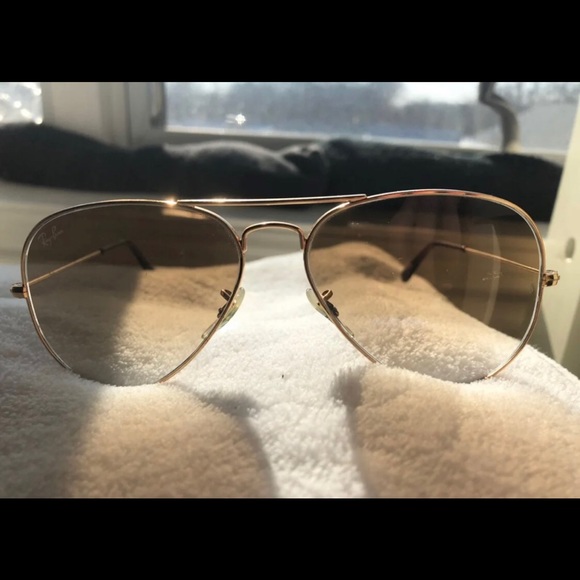 Ray-Ban Aviators - Picture 5 of 14